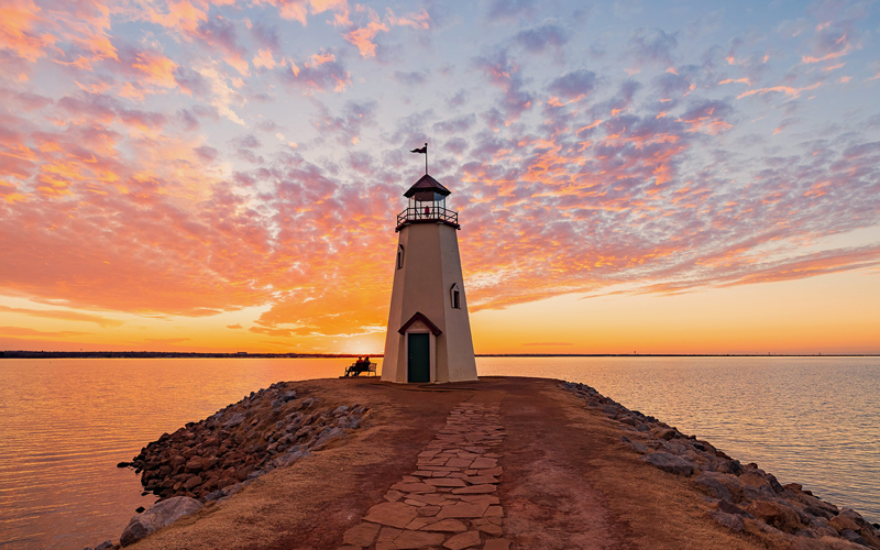 lighthouse-and-sunset